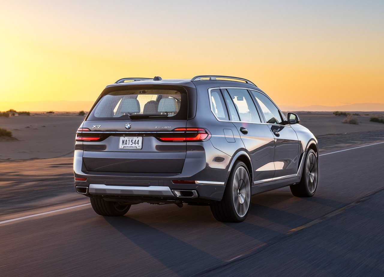 2023 - BMW X7, foto 112