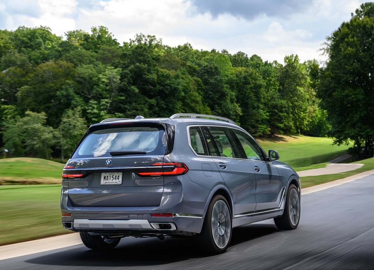 2023 - BMW X7, foto 117
