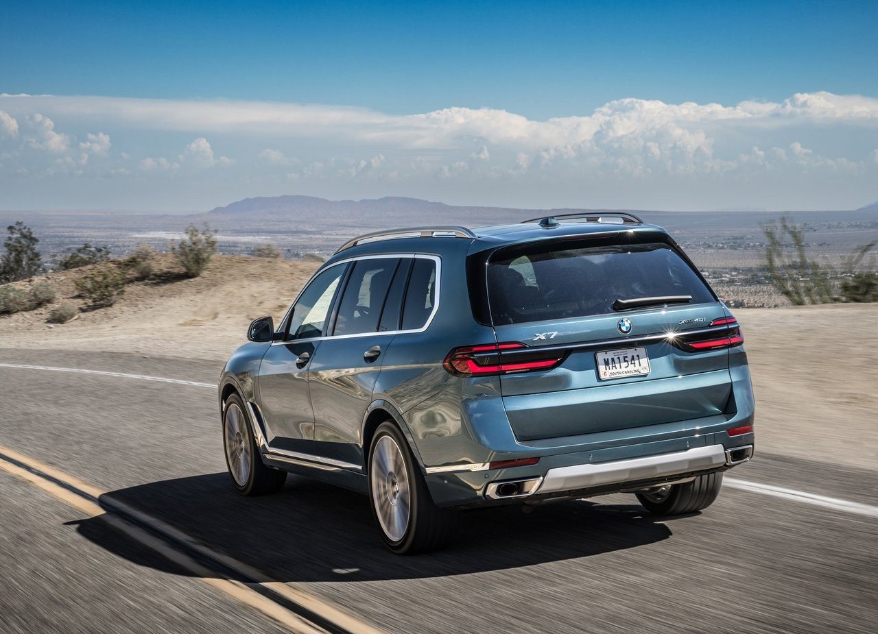2023 - BMW X7, foto 124