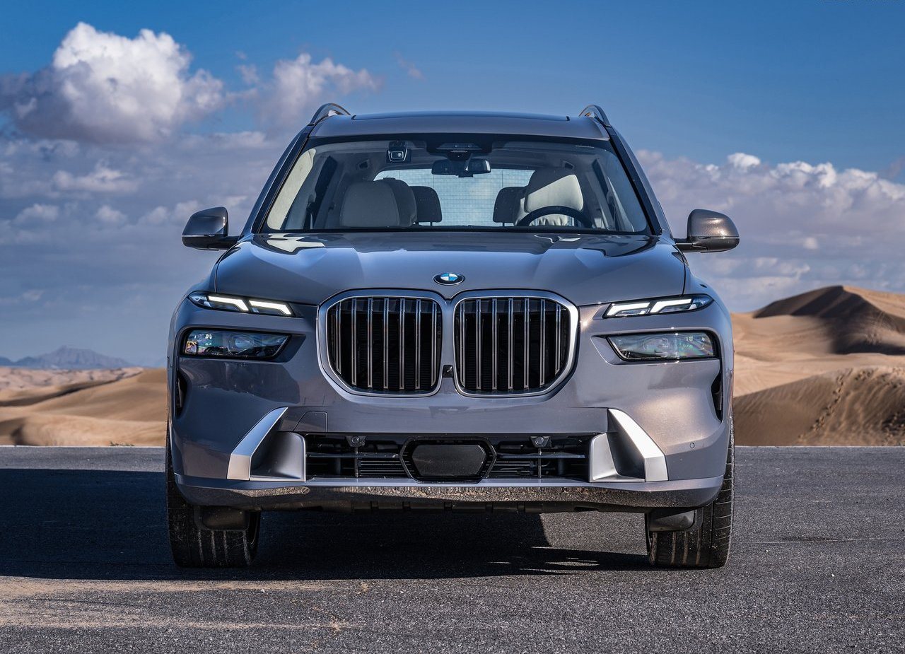 2023 - BMW X7, foto 127