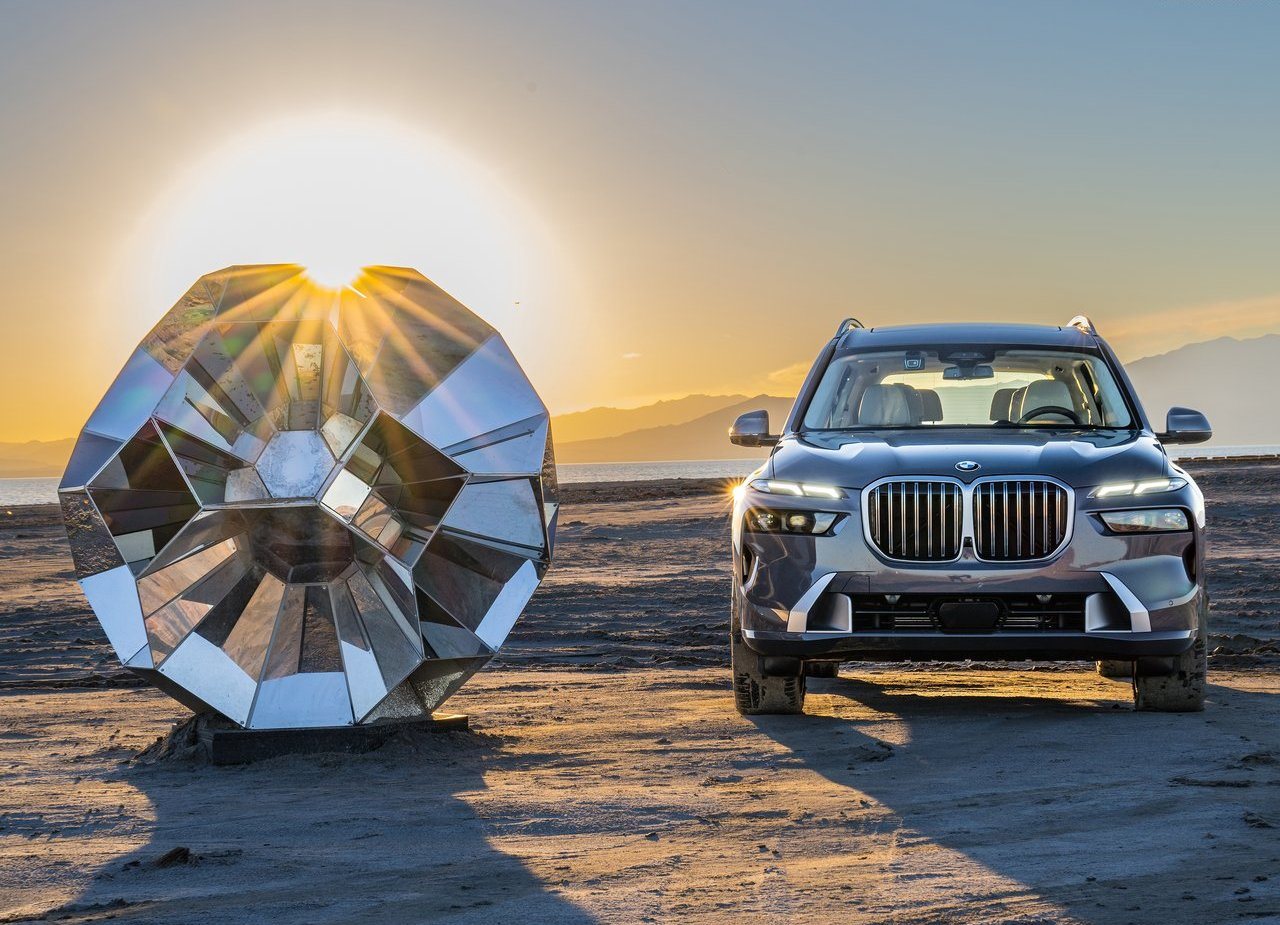 2023 - BMW X7, foto 135