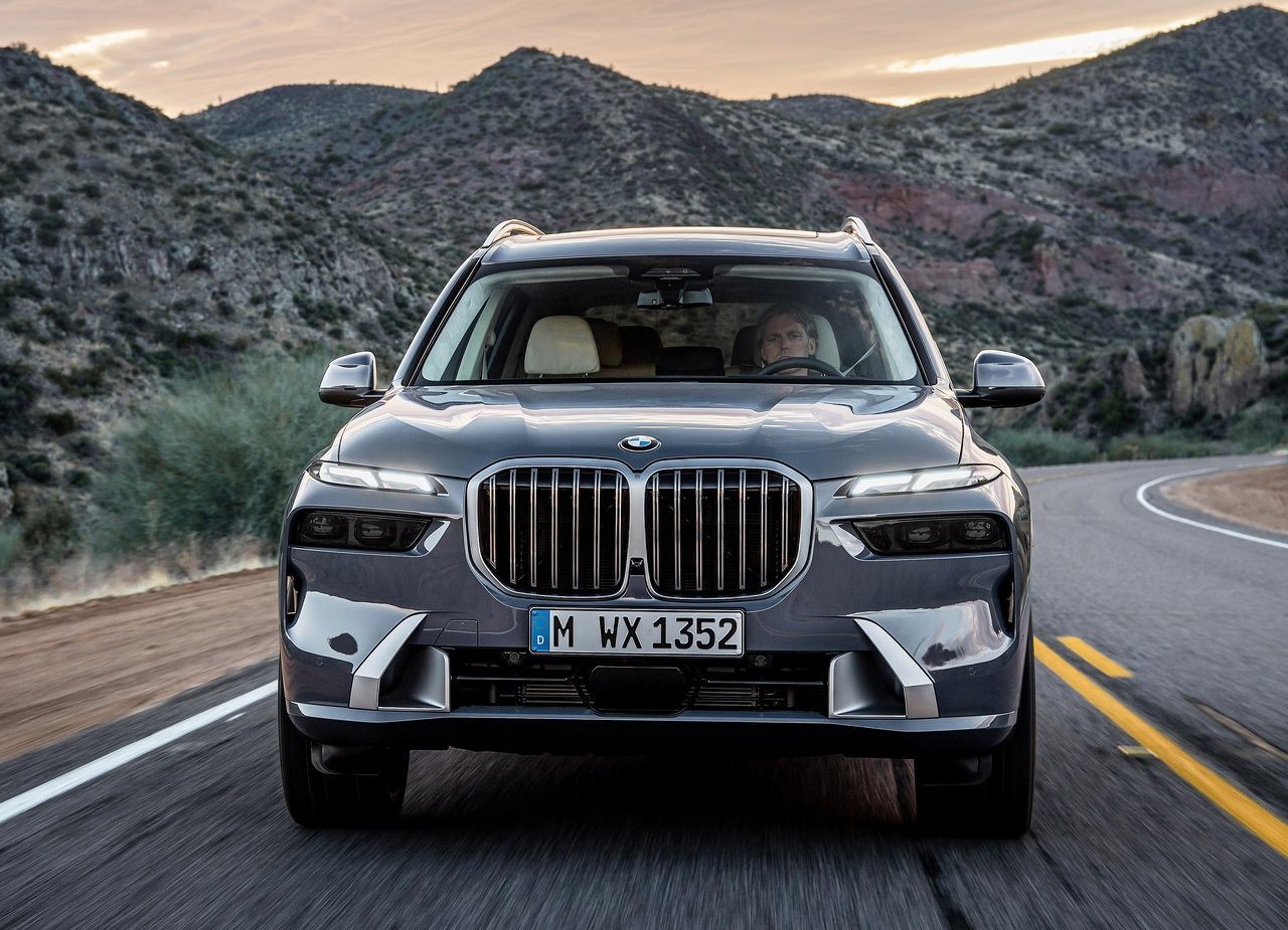 2023 - BMW X7, foto 145