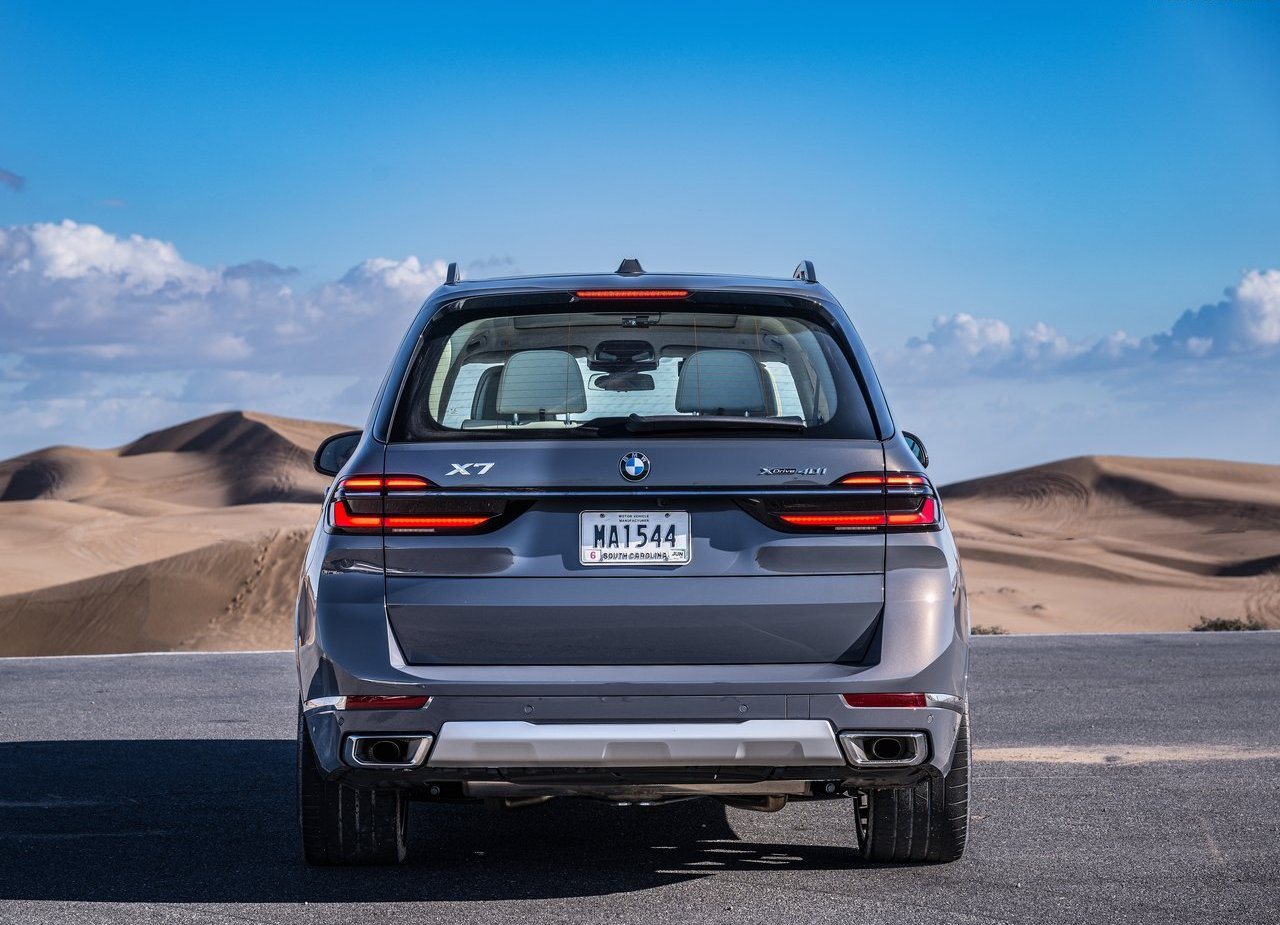 2023 - BMW X7, foto 146