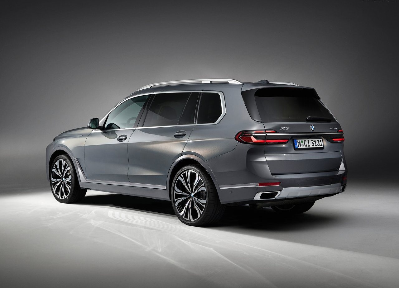 2023 - BMW X7, foto 153