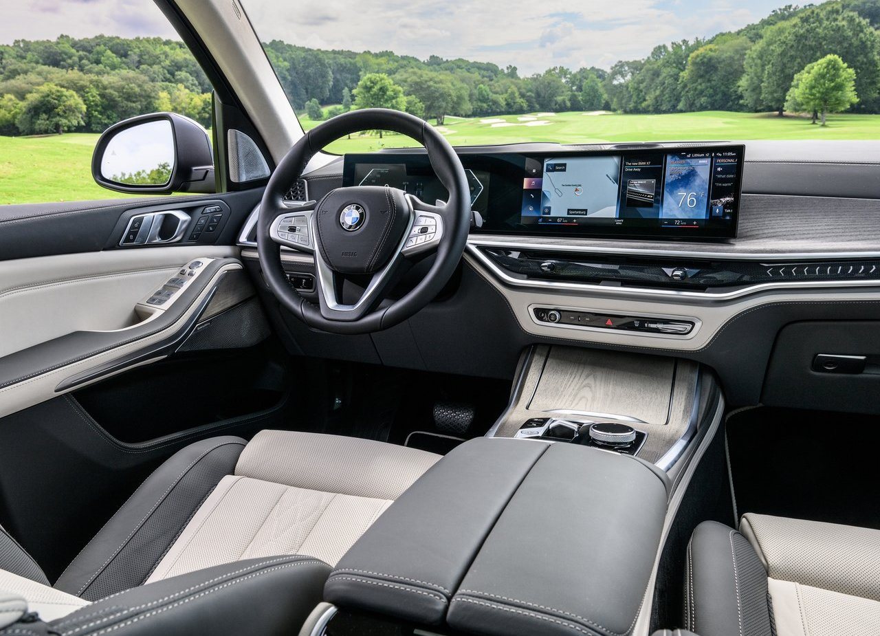 2023 - BMW X7, foto 165