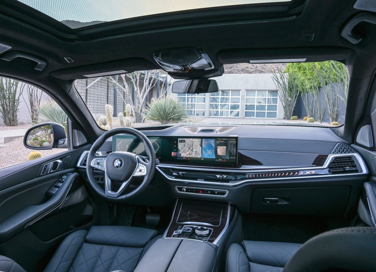 2023 - BMW X7, foto 168