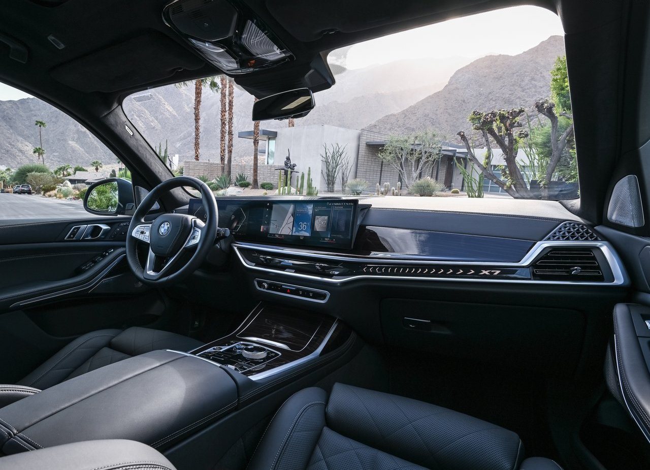 2023 - BMW X7, foto 169