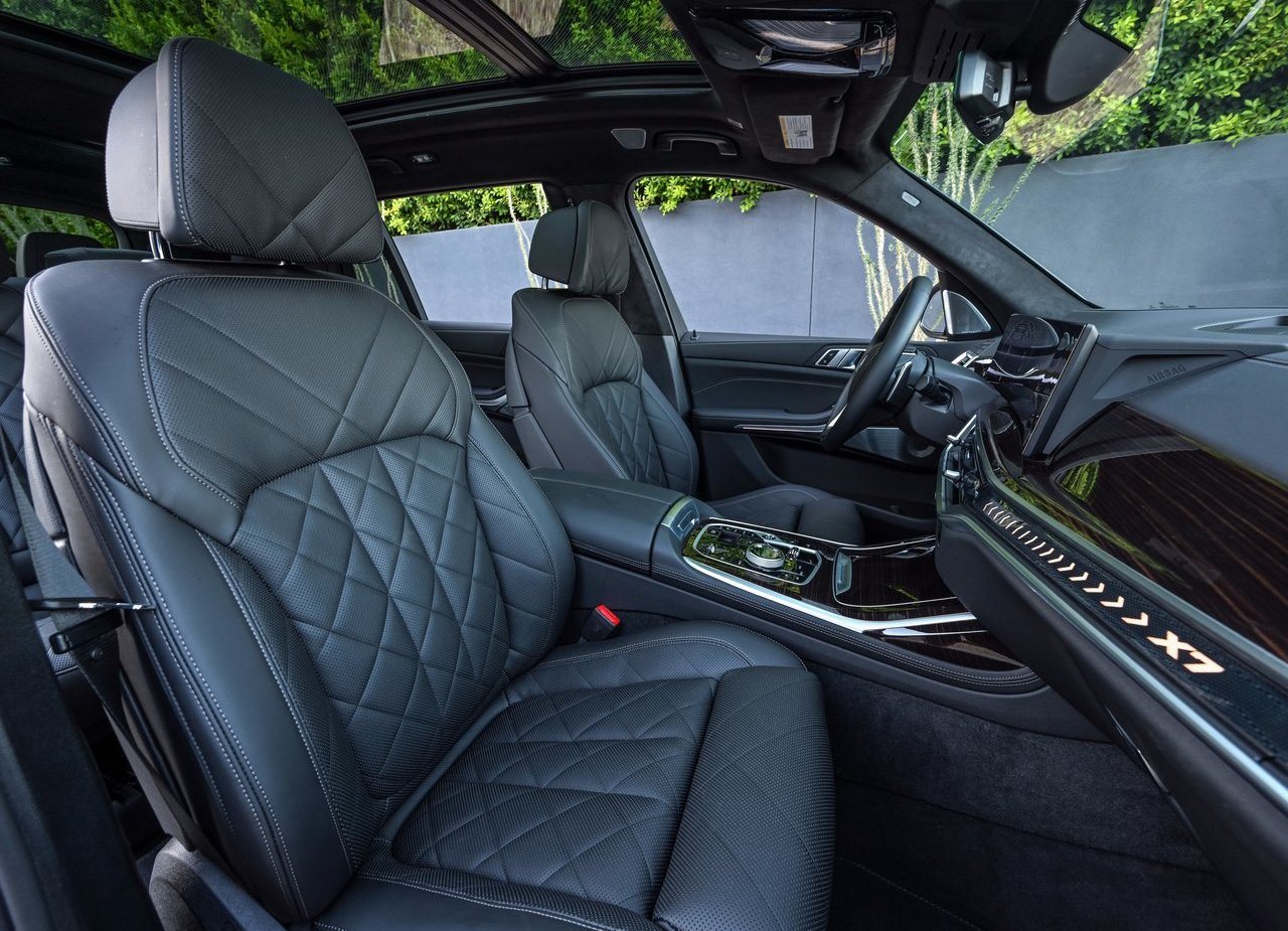 2023 - BMW X7, foto 181
