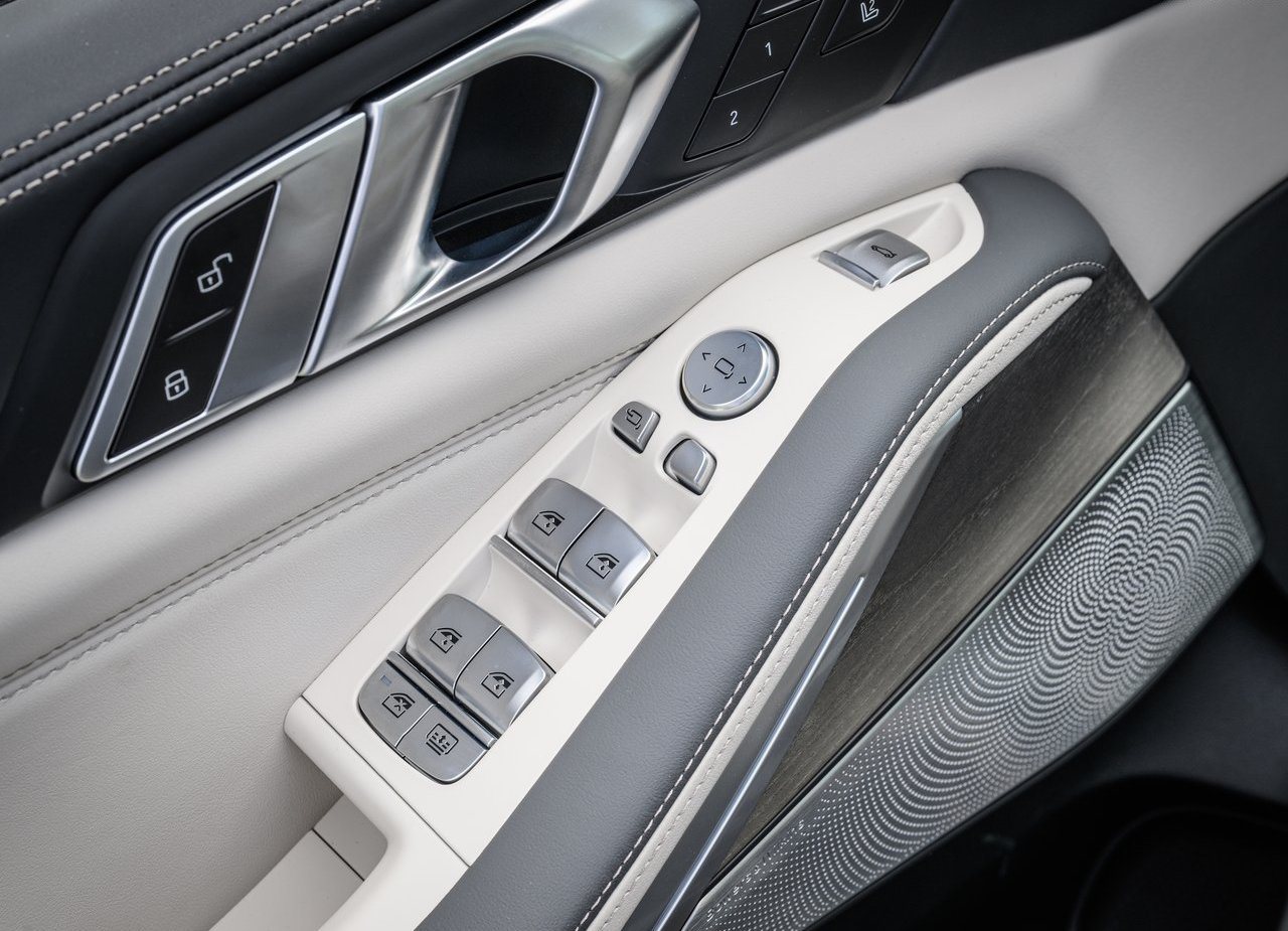 2023 - BMW X7, foto 200