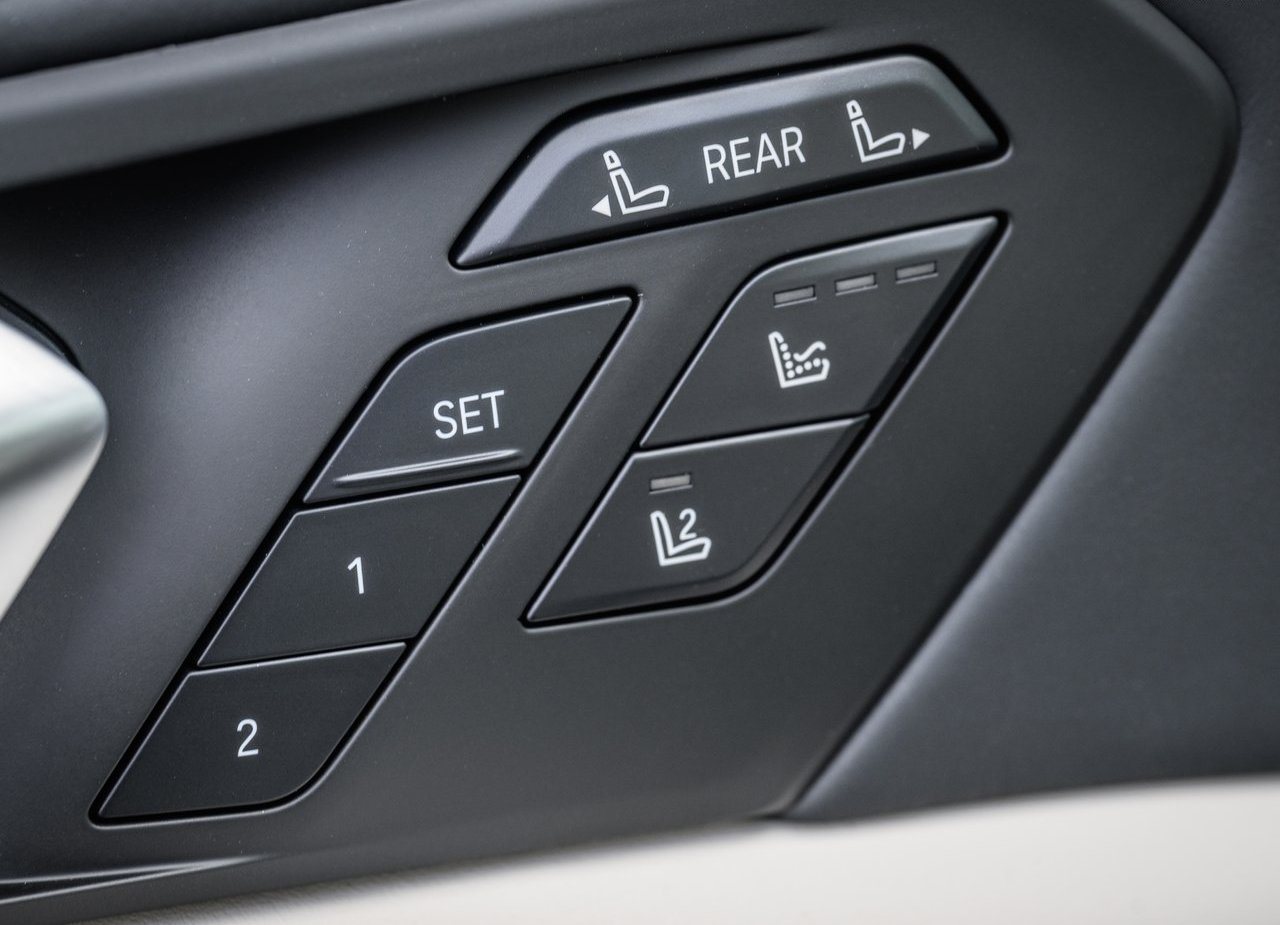 2023 - BMW X7, foto 201
