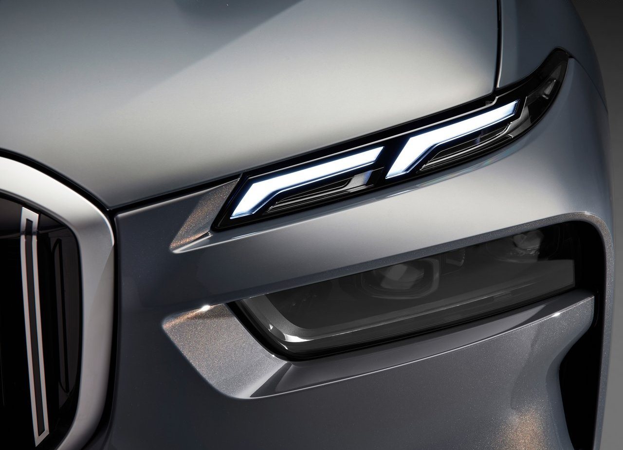 2023 - BMW X7, foto 212