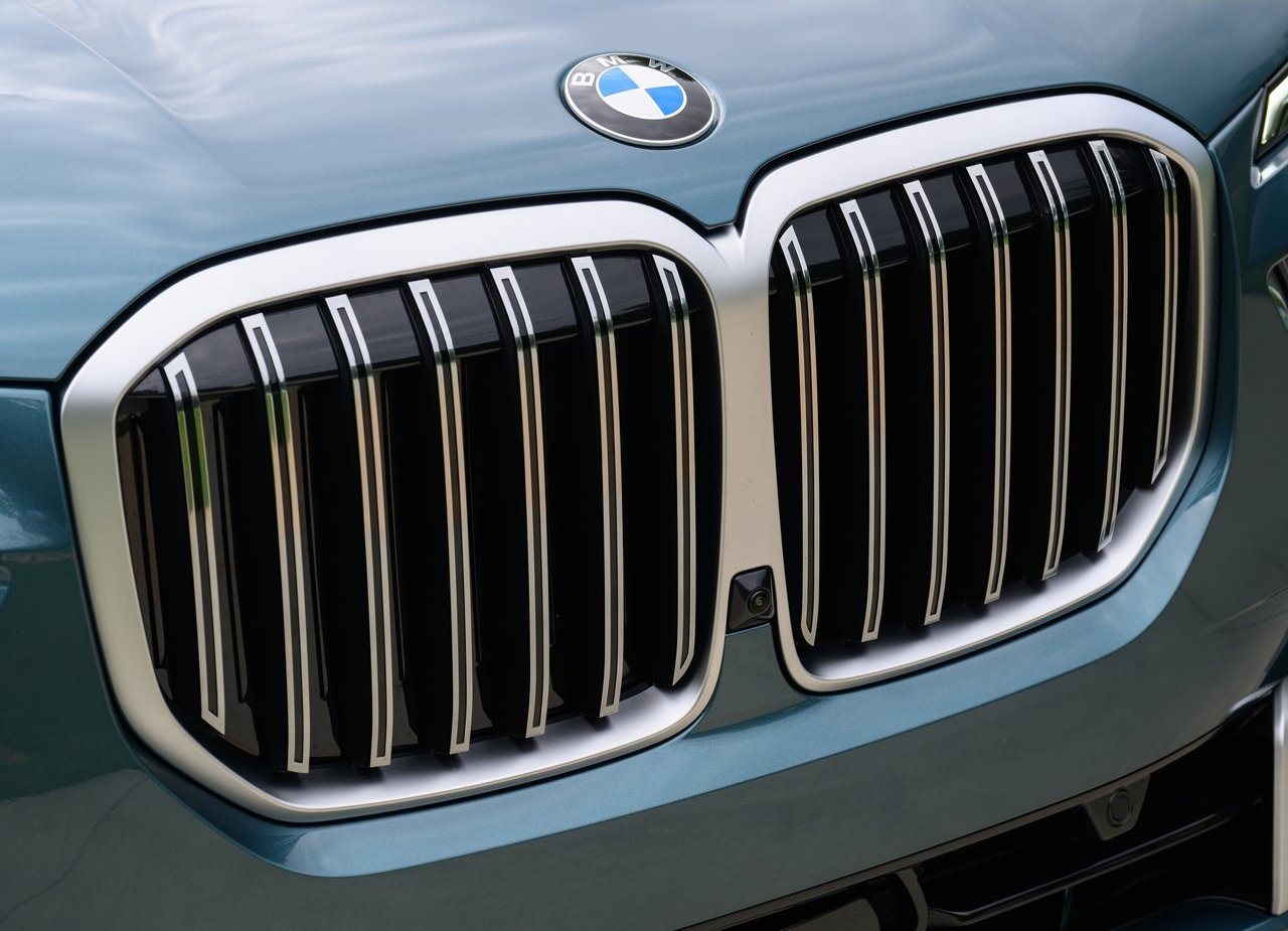 2023 - BMW X7, foto 222