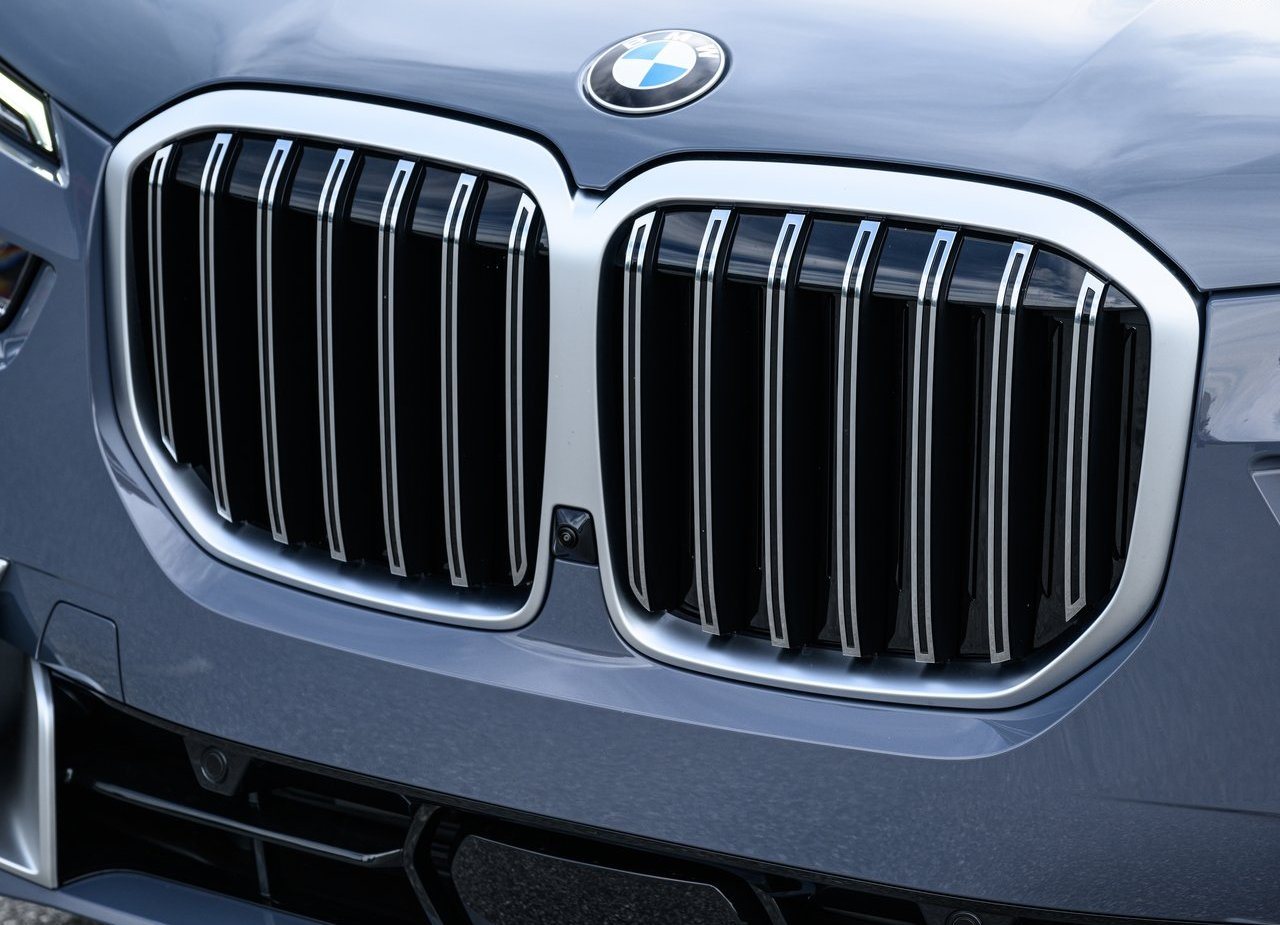 2023 - BMW X7, foto 223