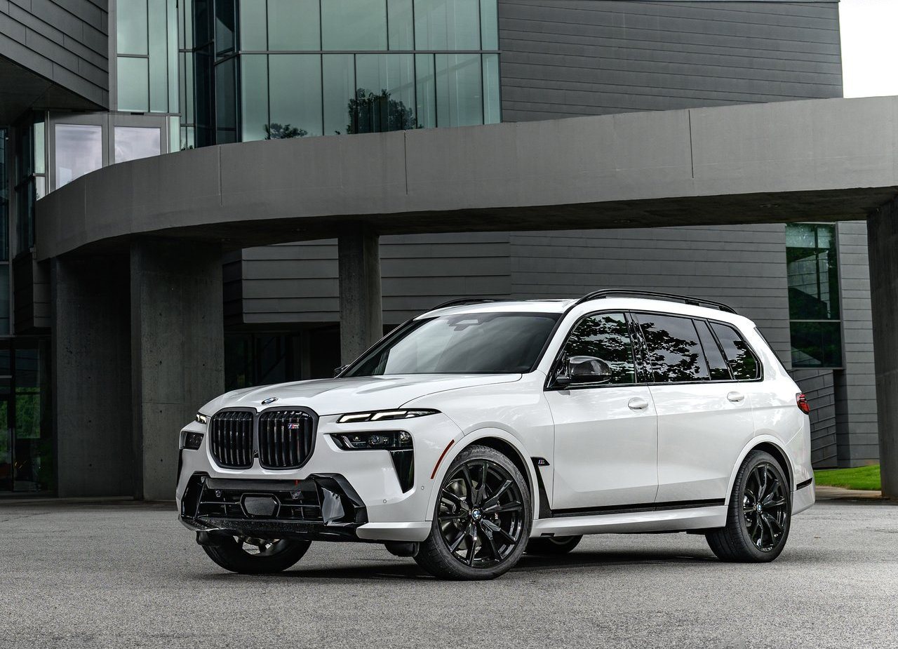 2023 - BMW X7 M60i, foto 3