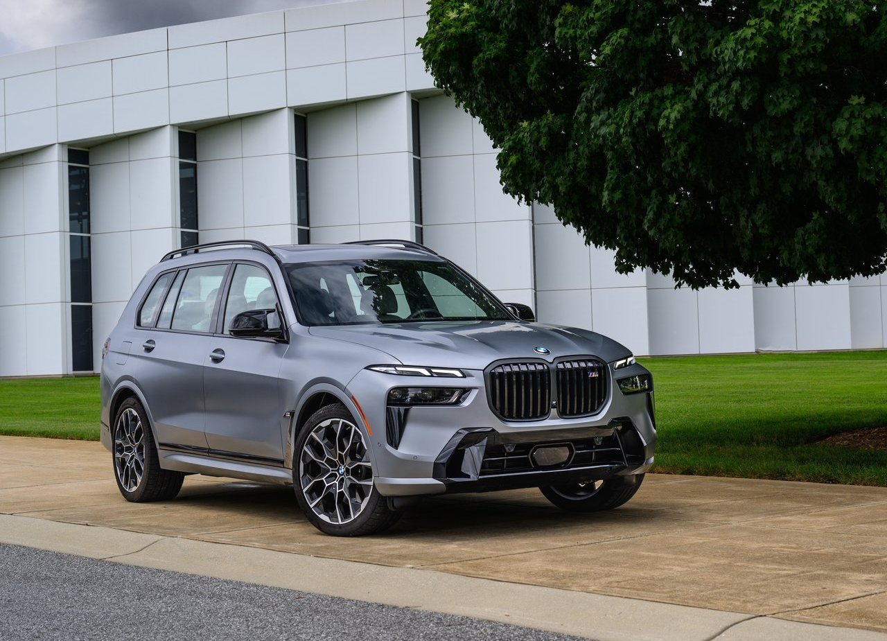 2023 - BMW X7 M60i, foto 8
