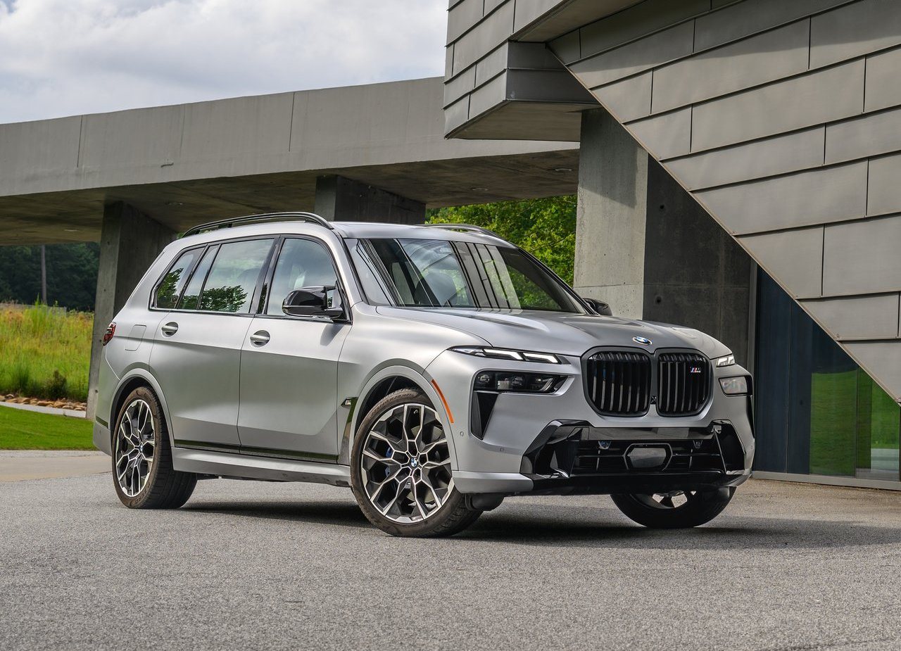 2023 - BMW X7 M60i, foto 11
