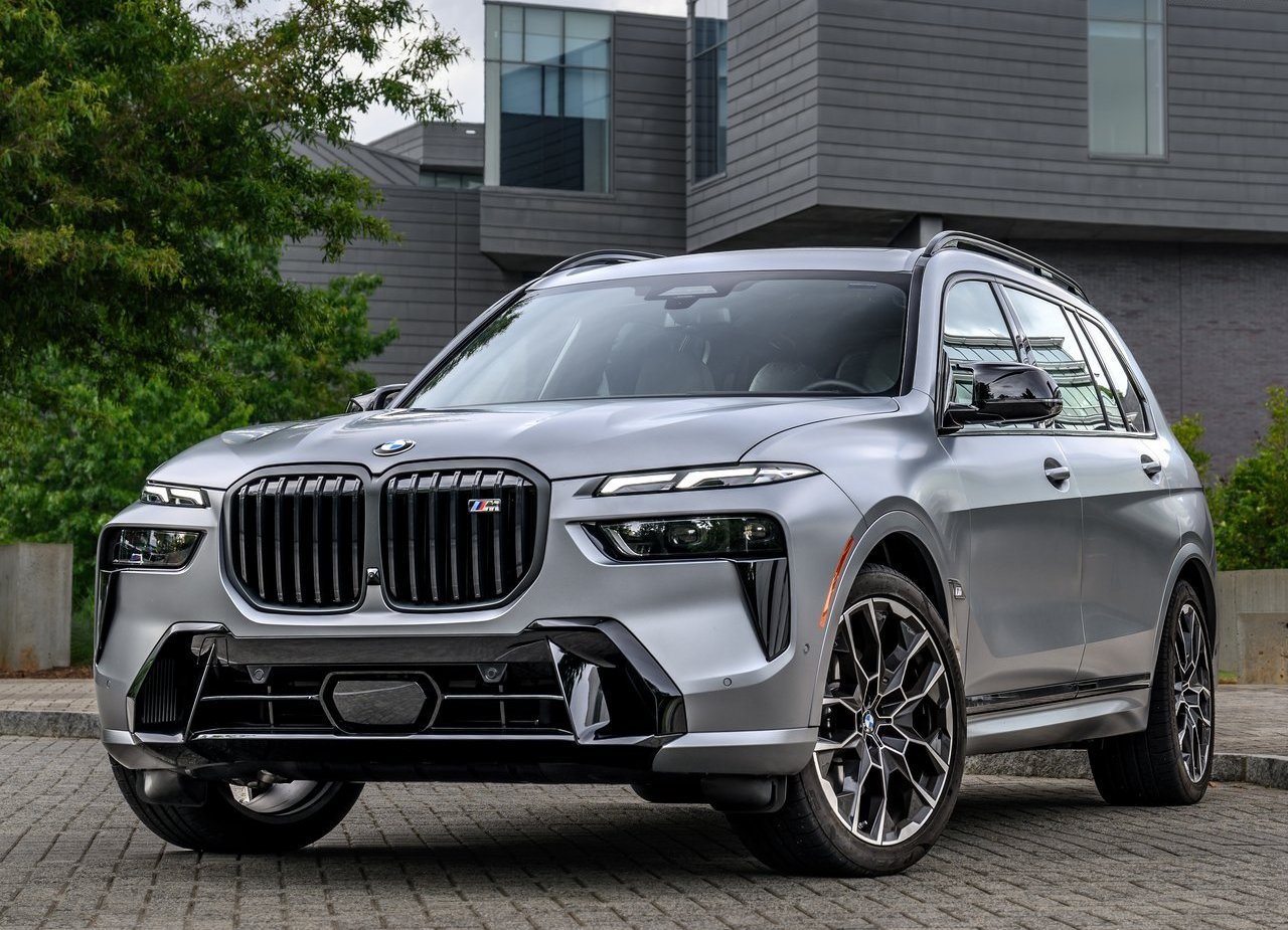 2023 - BMW X7 M60i, foto 14