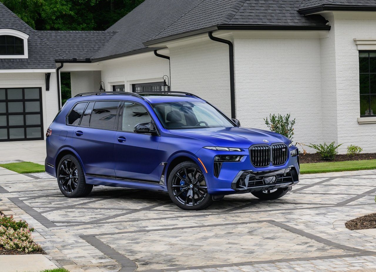 2023 - BMW X7 M60i, foto 22