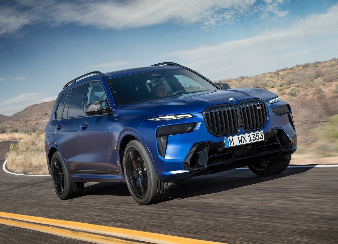 2023 - BMW X7 M60i, foto 31