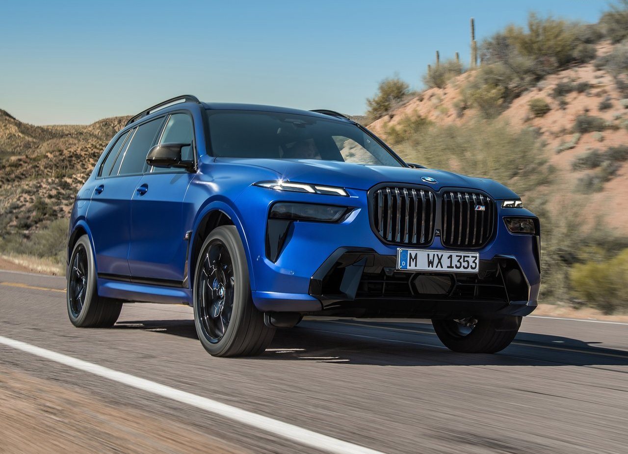 2023 - BMW X7 M60i, foto 32