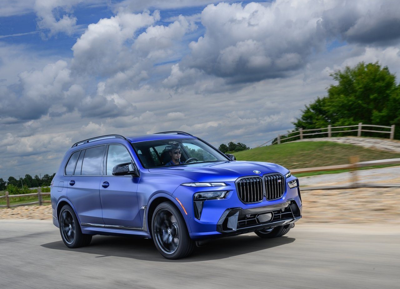 2023 - BMW X7 M60i, foto 36