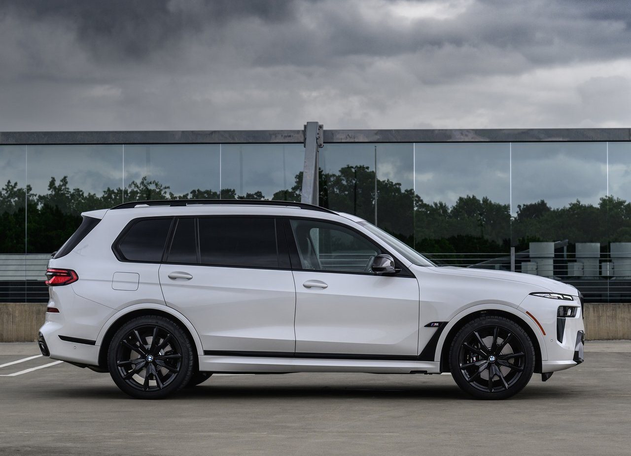 2023 - BMW X7 M60i, foto 57