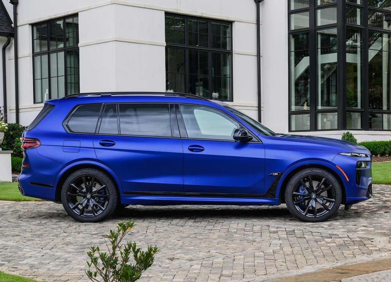 2023 - BMW X7 M60i, foto 63