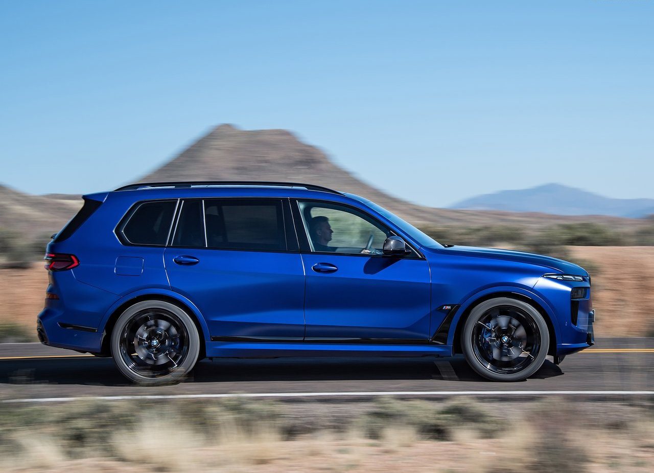 2023 - BMW X7 M60i, foto 66