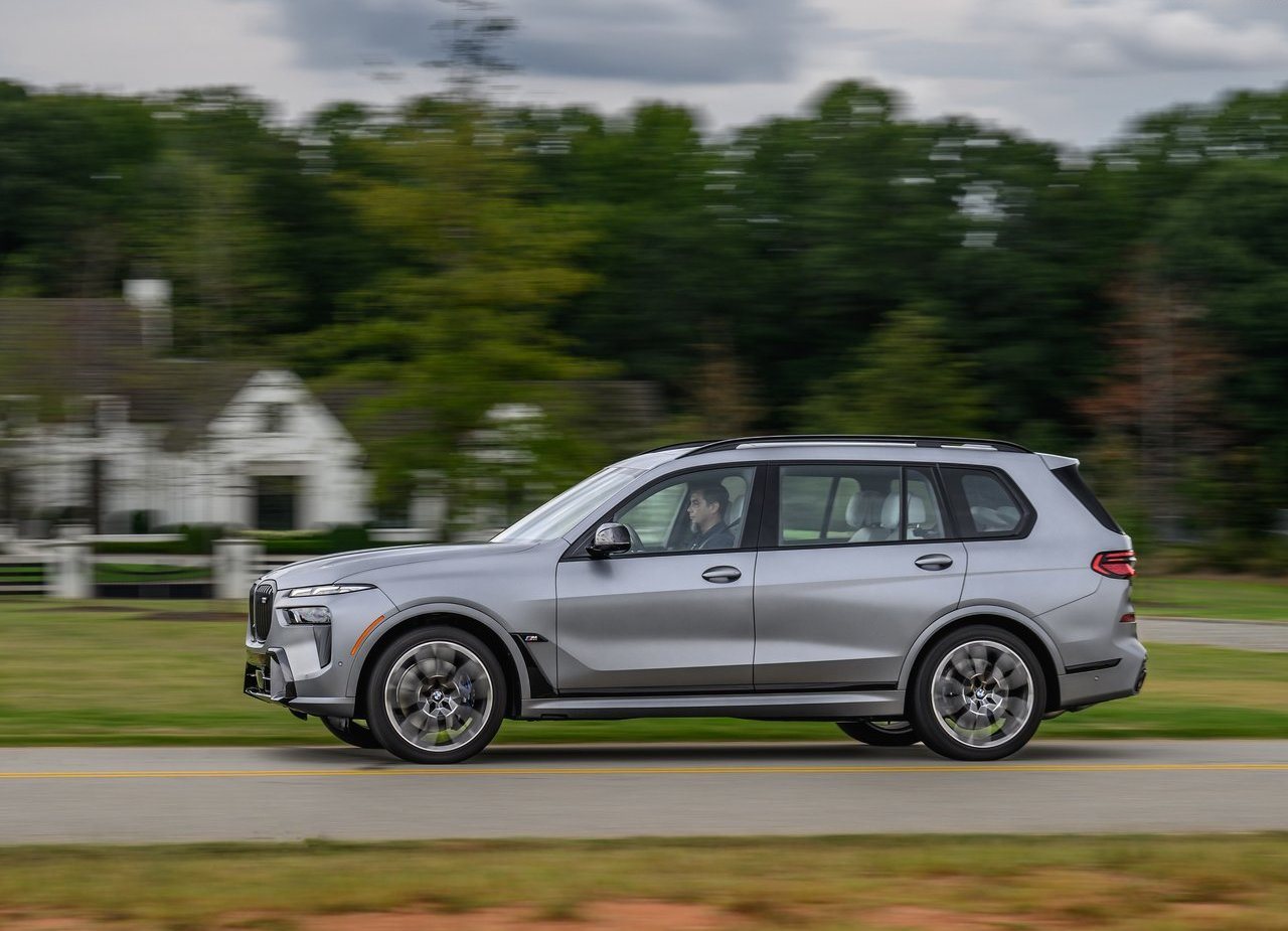 2023 - BMW X7 M60i, foto 73