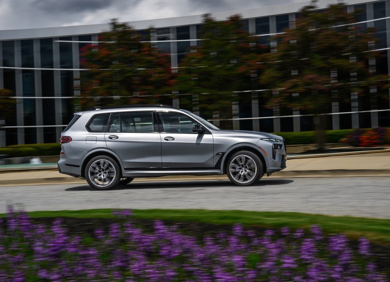 2023 - BMW X7 M60i, foto 75