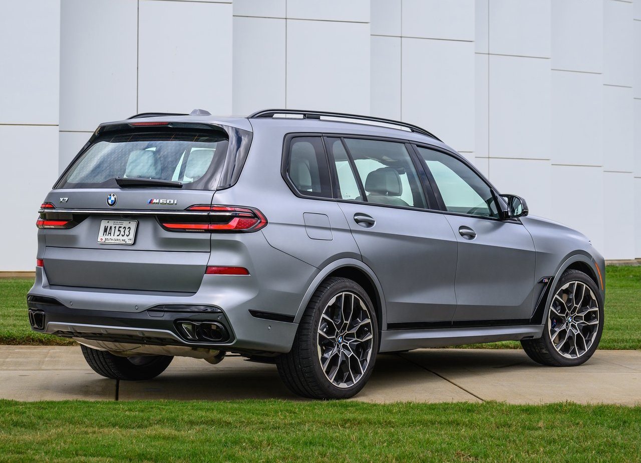 2023 - BMW X7 M60i, foto 80