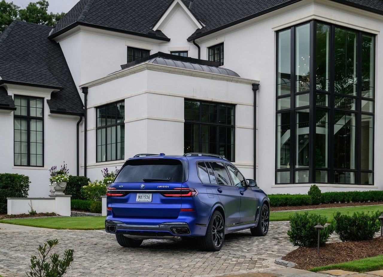 2023 - BMW X7 M60i, foto 89