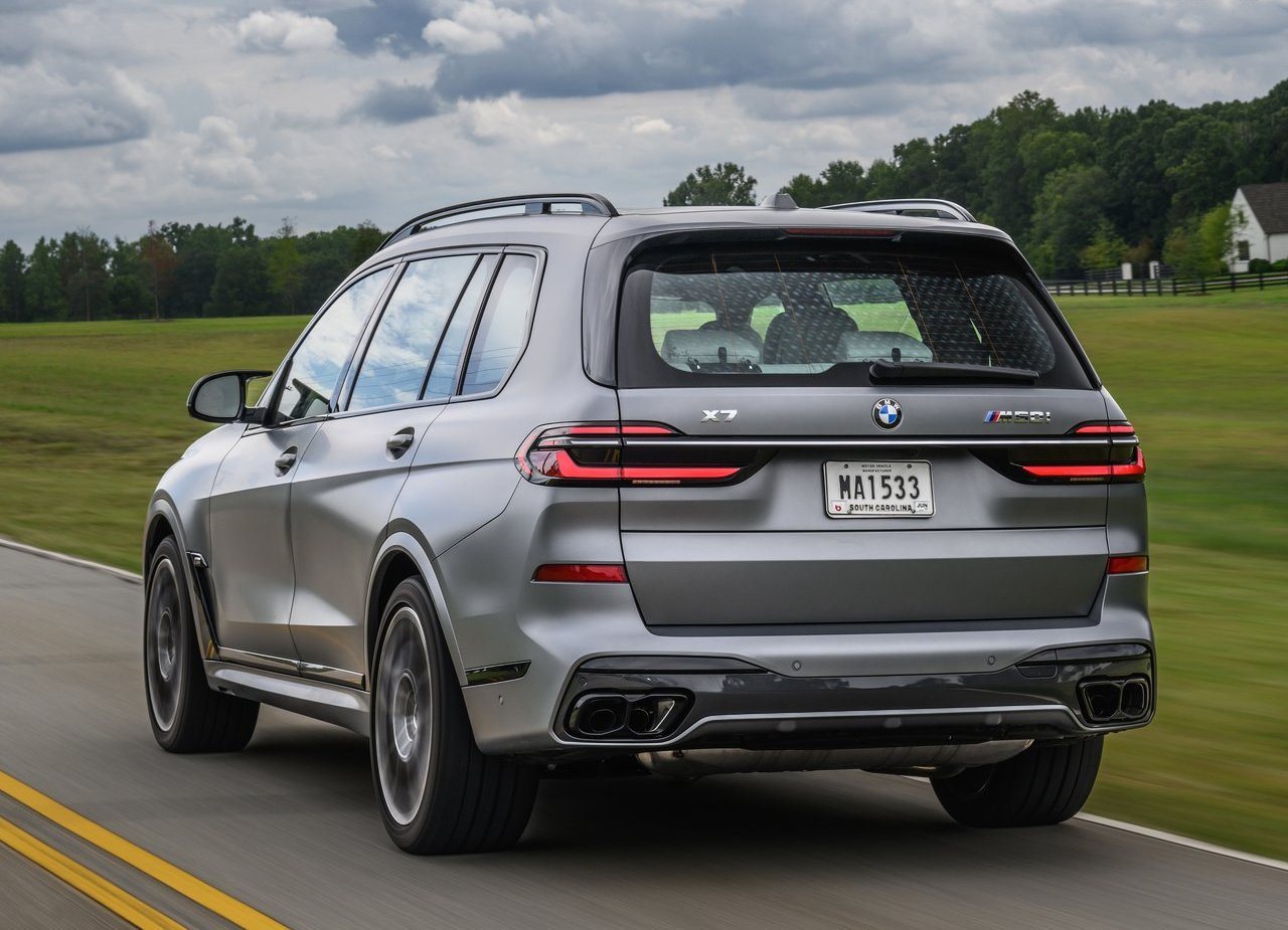 2023 - BMW X7 M60i, foto 98