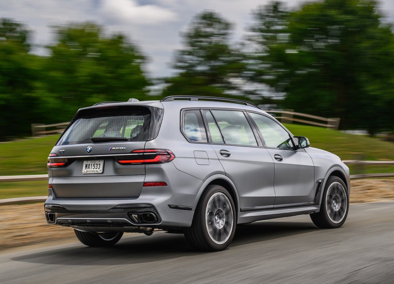 2023 - BMW X7 M60i, foto 100