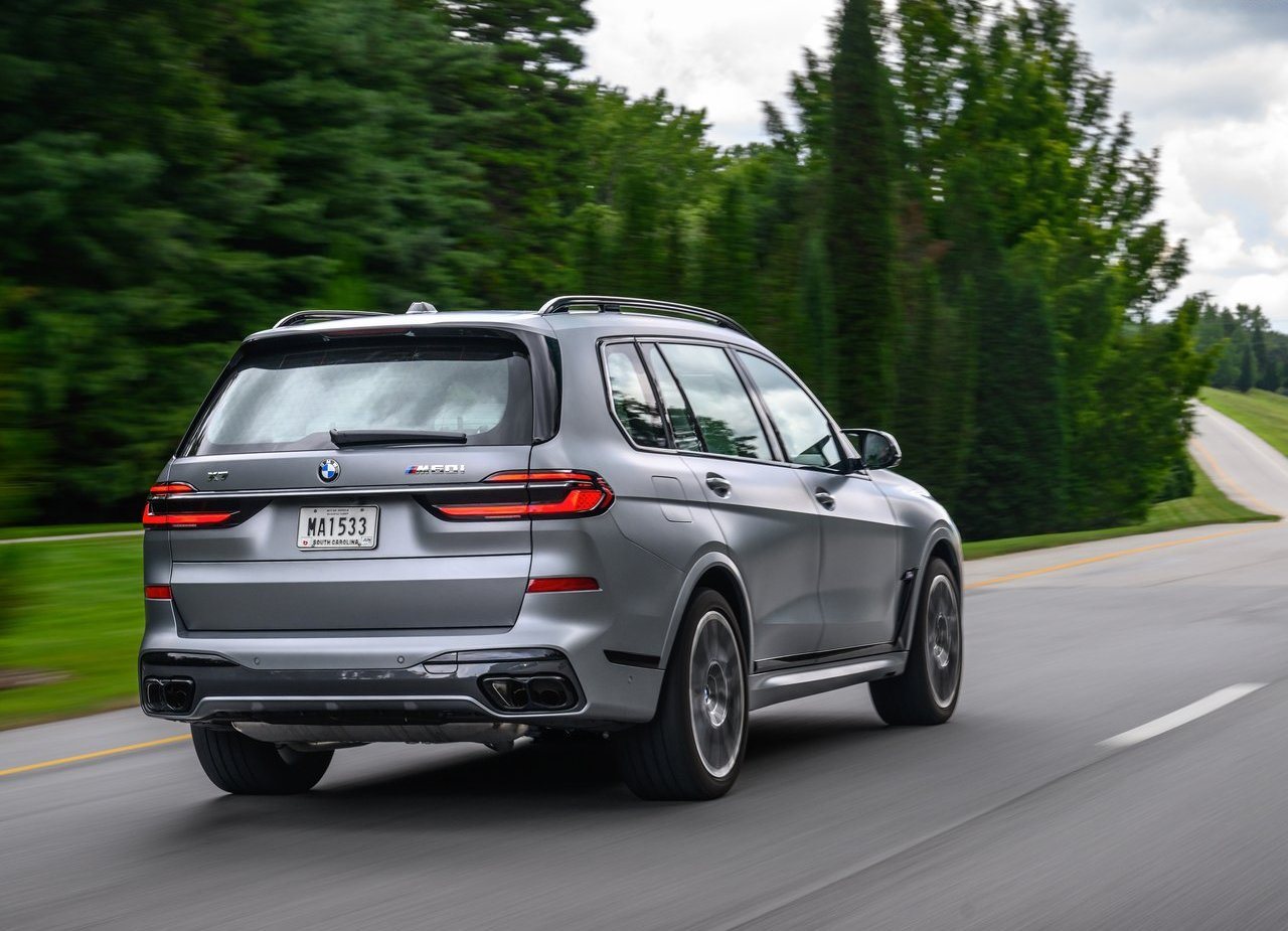2023 - BMW X7 M60i, foto 101