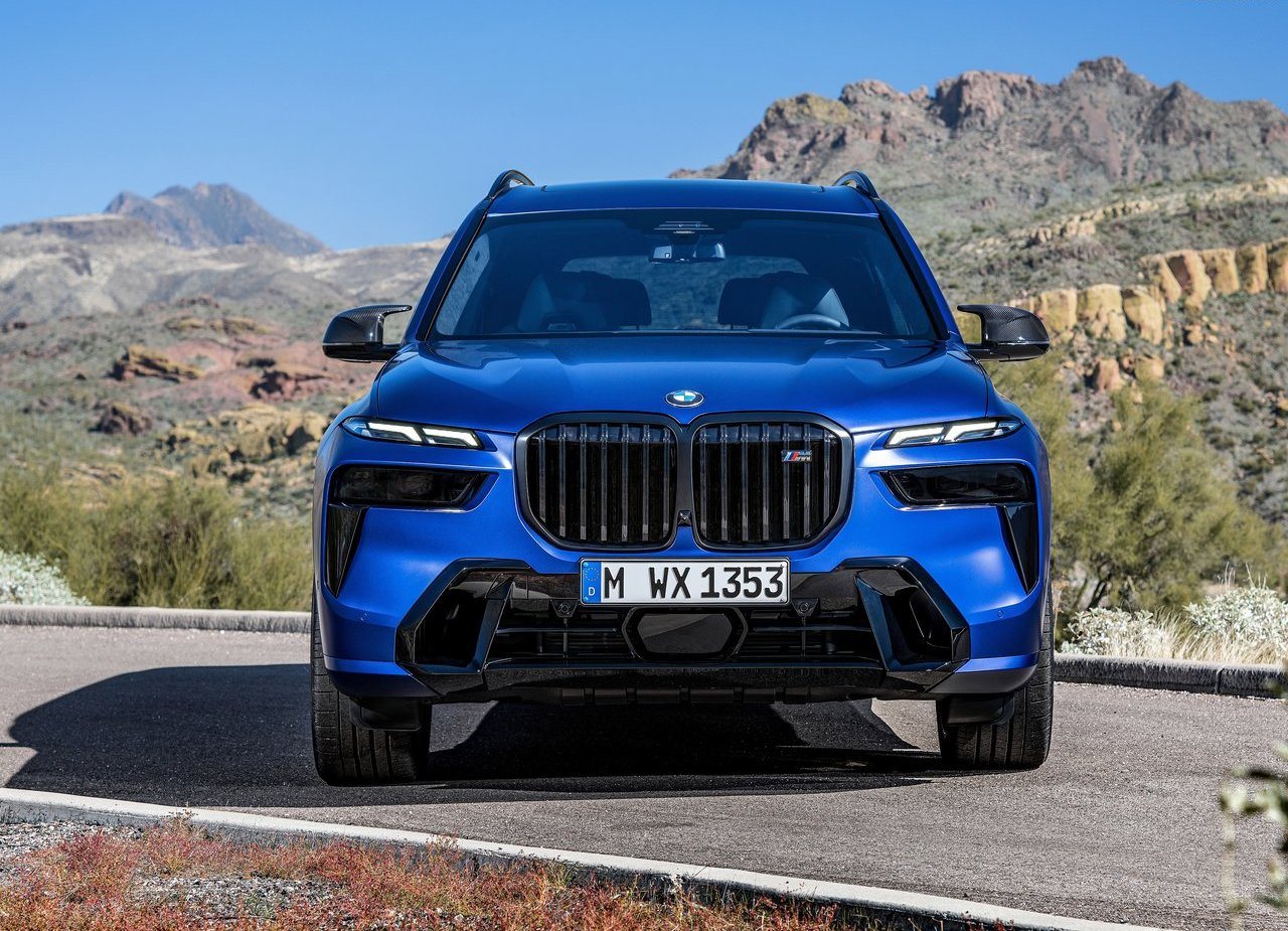 2023 - BMW X7 M60i, foto 102