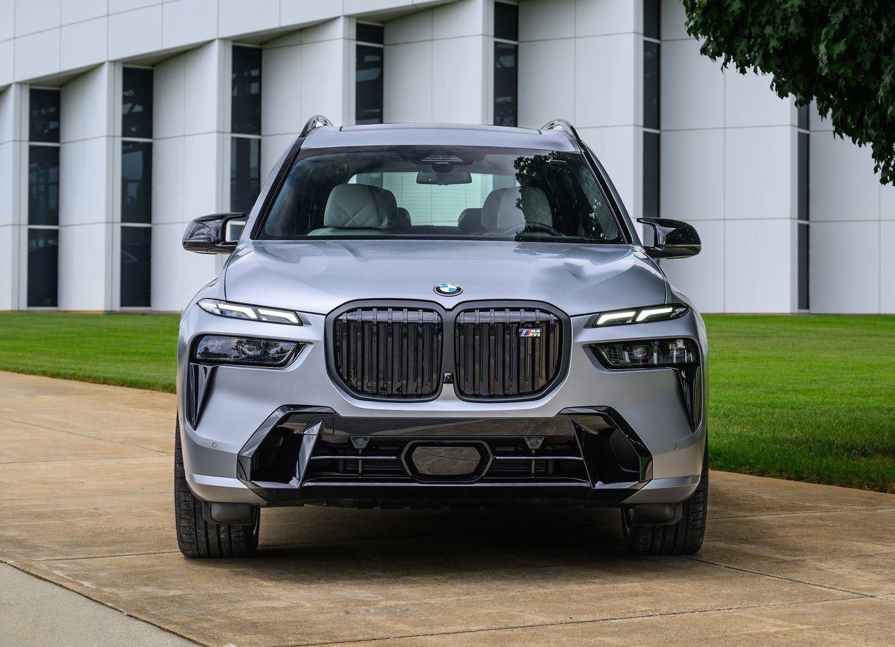 2023 - BMW X7 M60i, foto 105