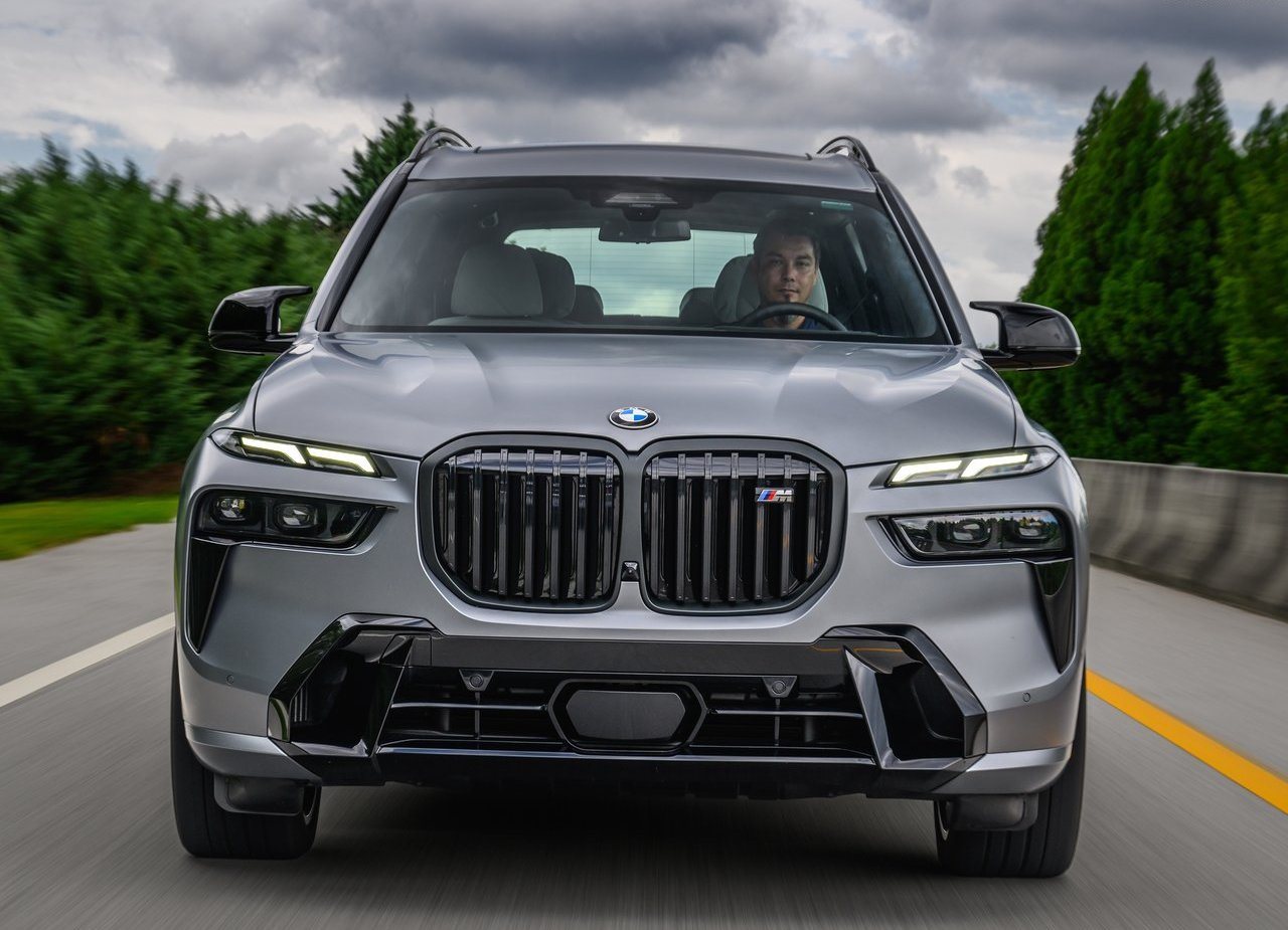 2023 - BMW X7 M60i, foto 106