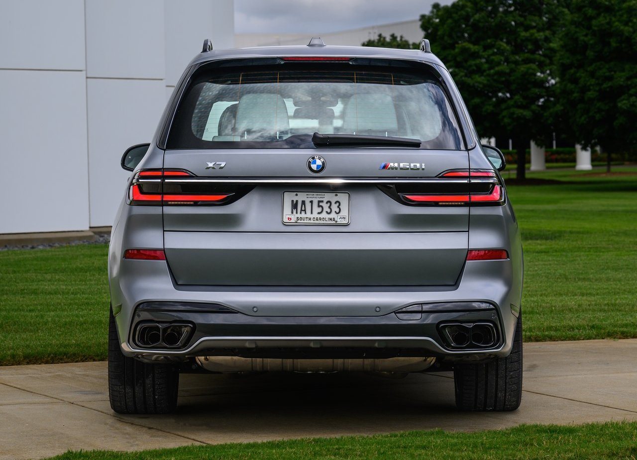 2023 - BMW X7 M60i, foto 114