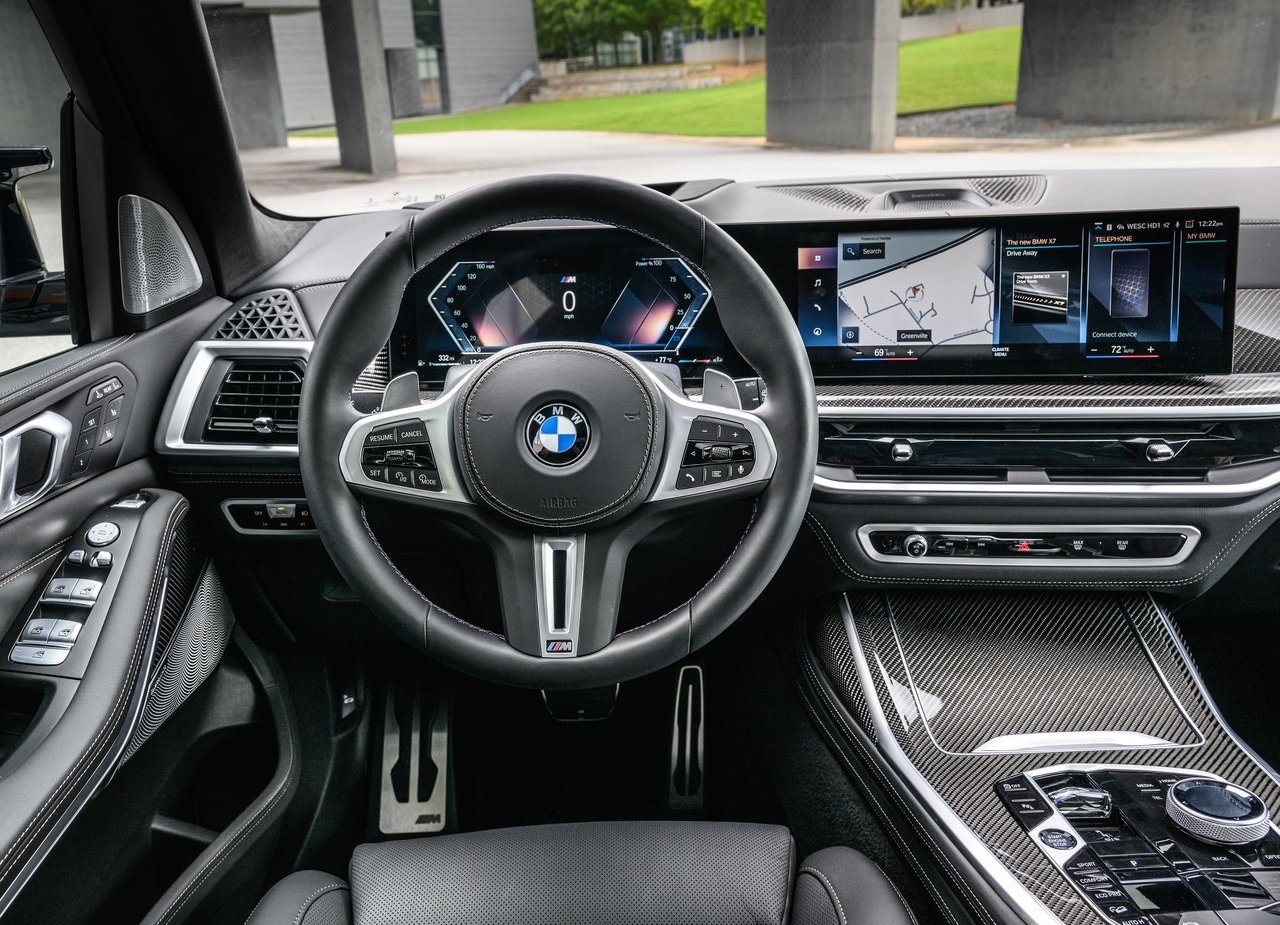 2023 - BMW X7 M60i, foto 126