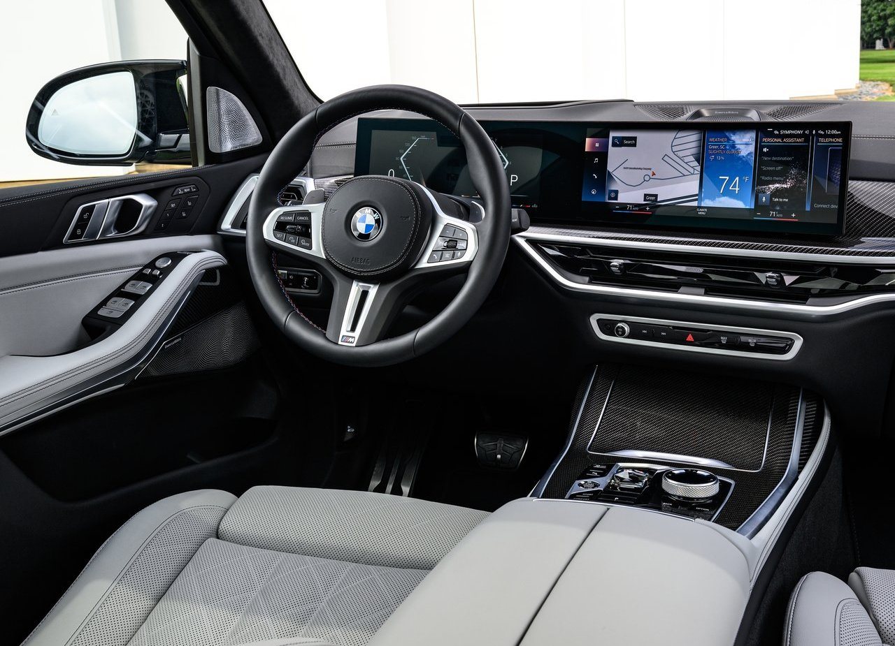 2023 - BMW X7 M60i, foto 136