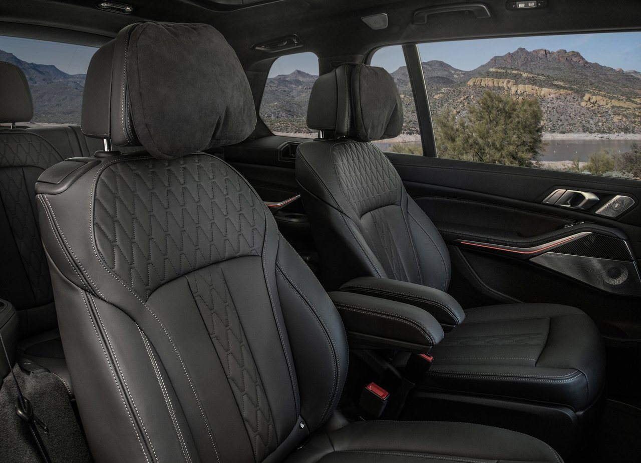 2023 - BMW X7 M60i, foto 146