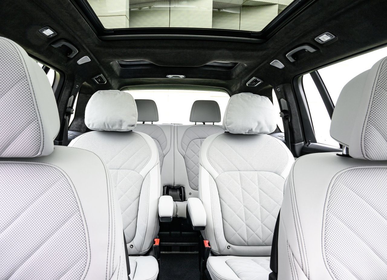 2023 - BMW X7 M60i, foto 153
