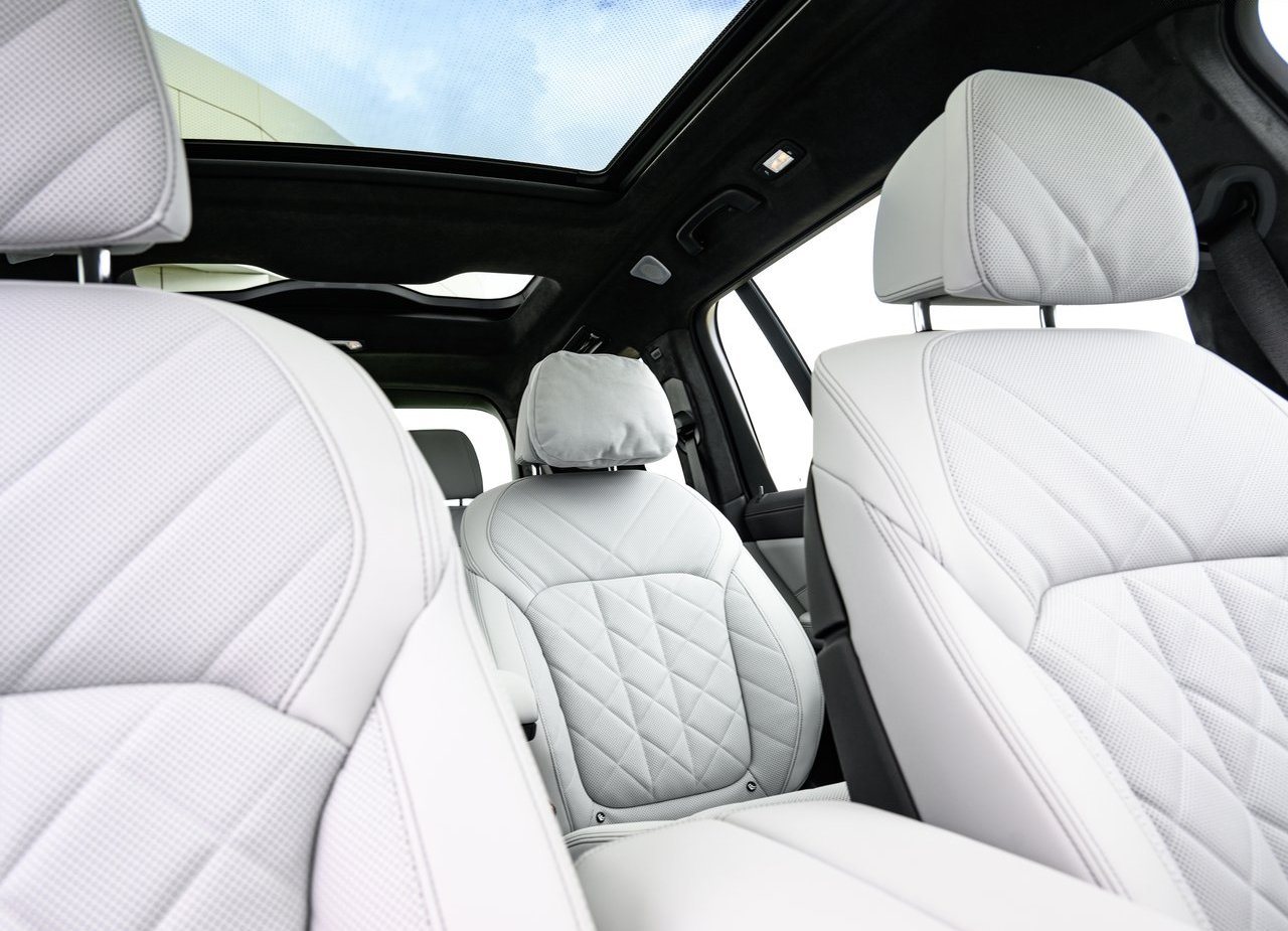 2023 - BMW X7 M60i, foto 154