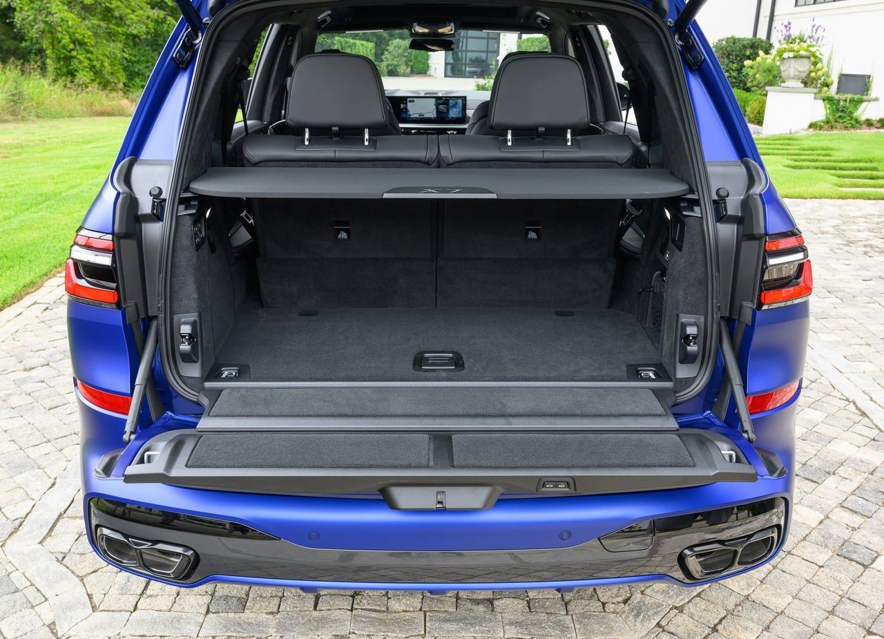 2023 - BMW X7 M60i, foto 168