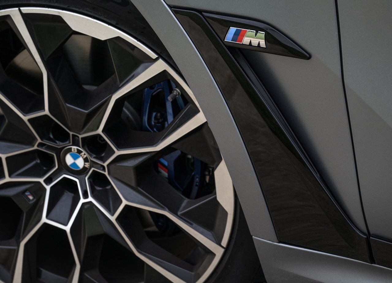 2023 - BMW X7 M60i, foto 187