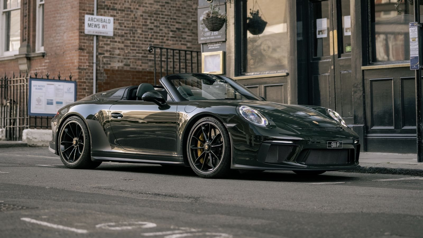 PORSCHE 911 SPEEDSTER BREWSTER GREEN, foto 1
