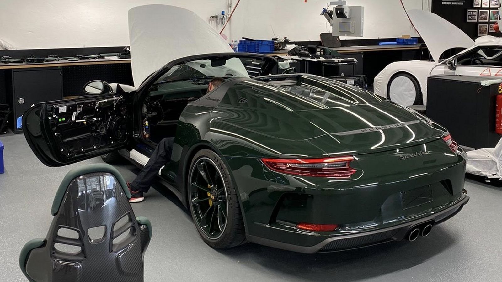 PORSCHE 911 SPEEDSTER BREWSTER GREEN, foto 9