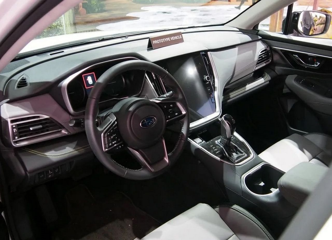 SUBARU OUTBACK, foto 31