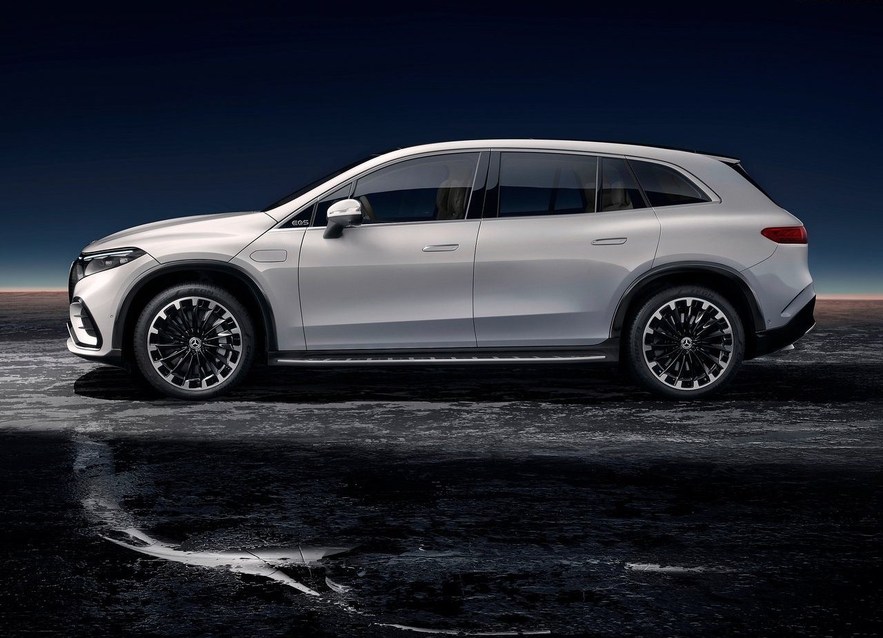 2023 - MERCEDES-BENZ EQS SUV, foto 154